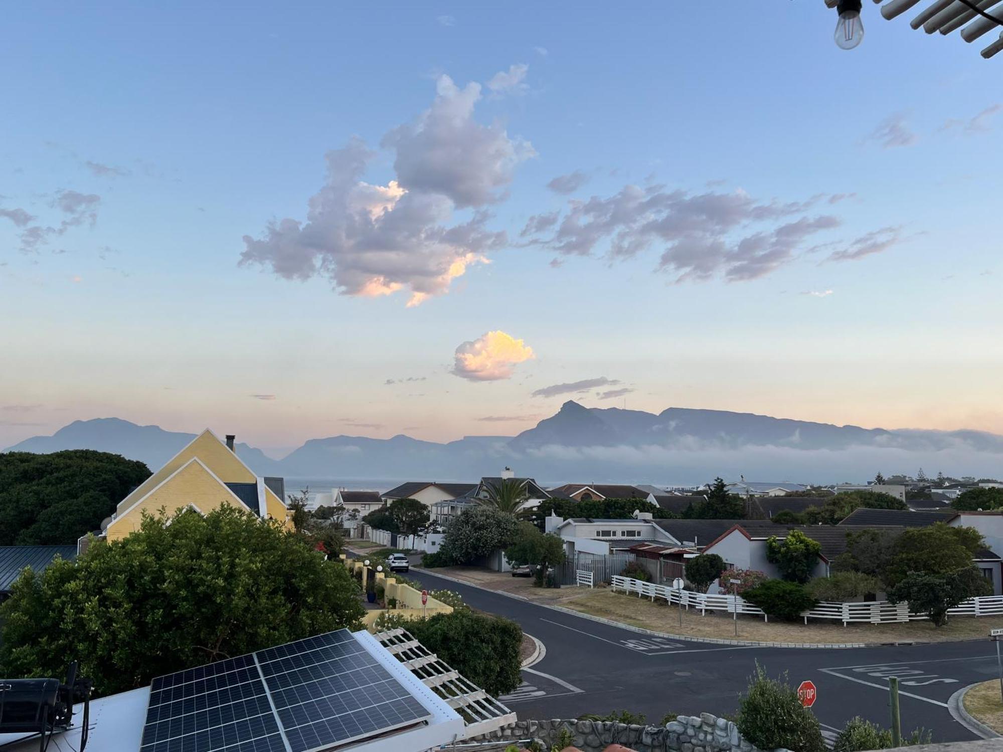 Storyhouse In Kommetjie Luaran gambar