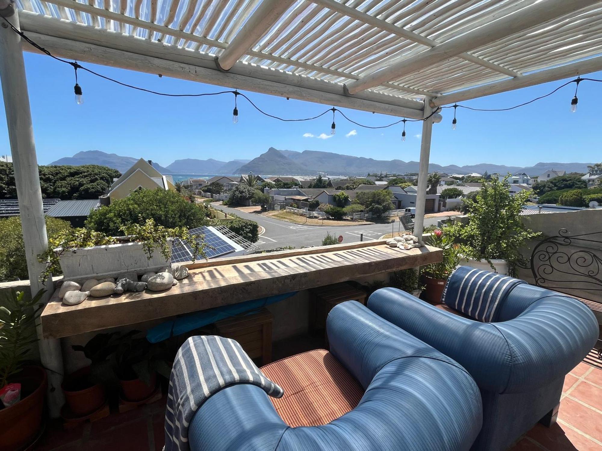 Storyhouse In Kommetjie Luaran gambar