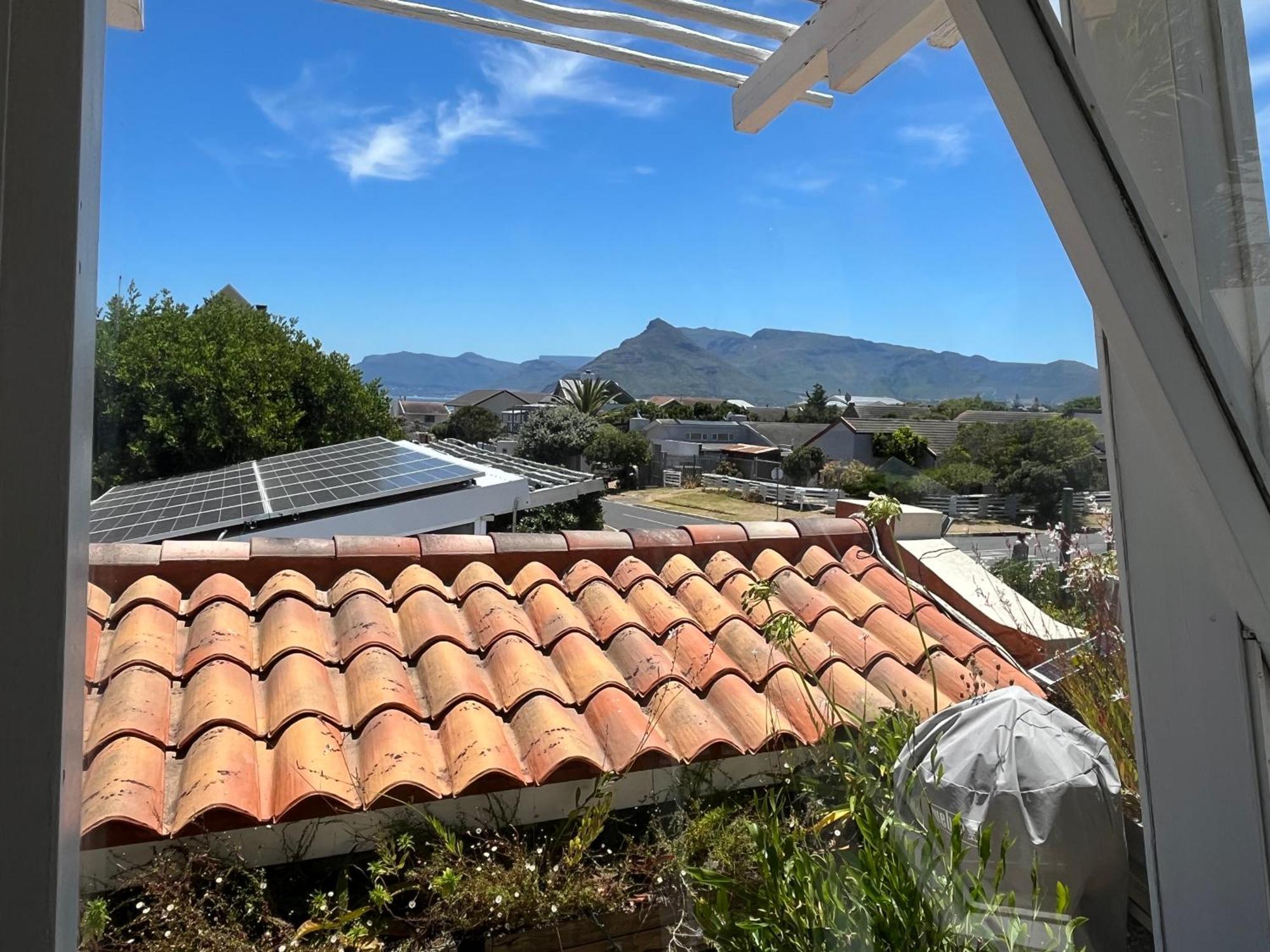Storyhouse In Kommetjie Luaran gambar